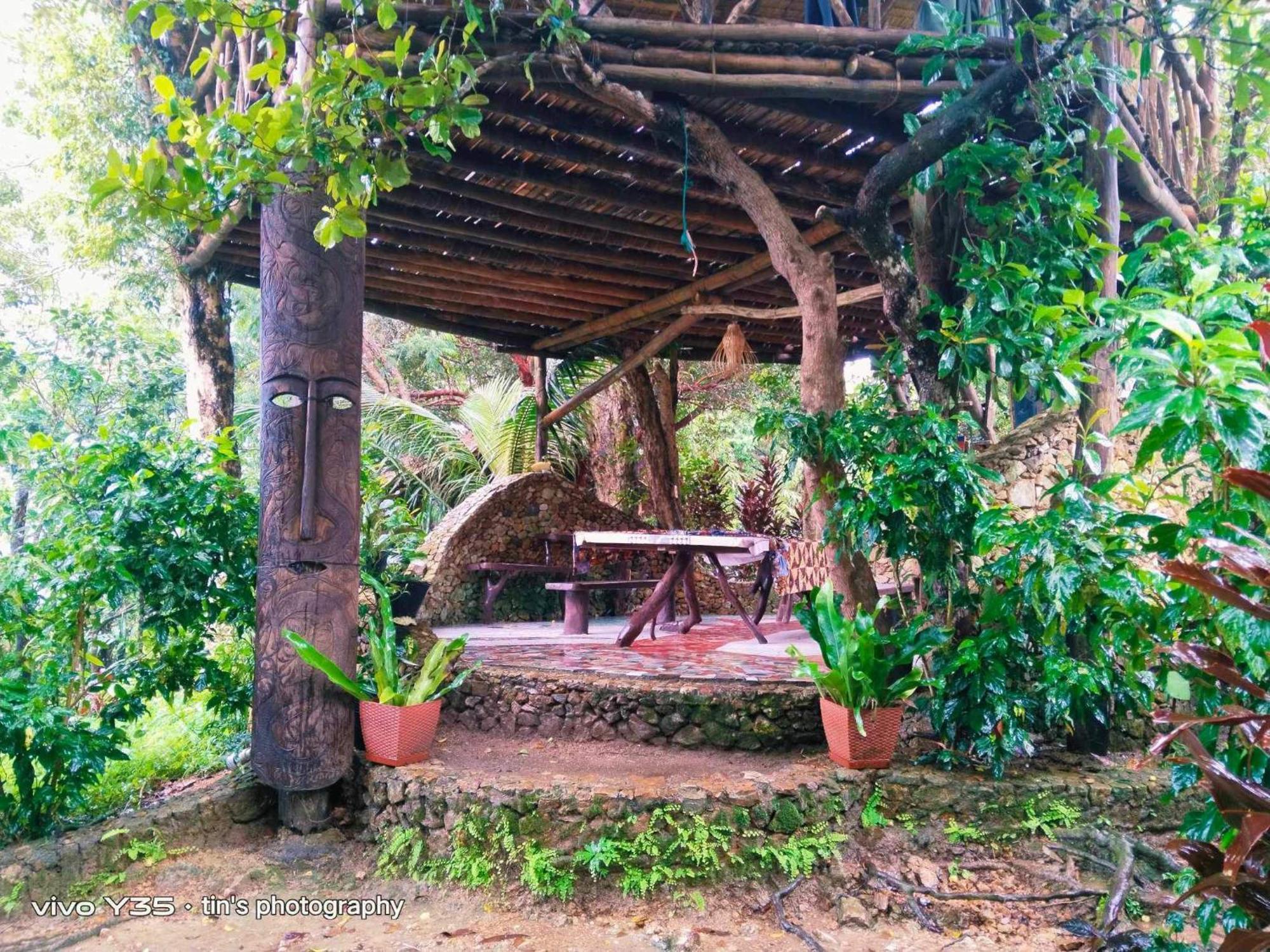 Sanctuaria Treehouses บูซวงกา ภายนอก รูปภาพ